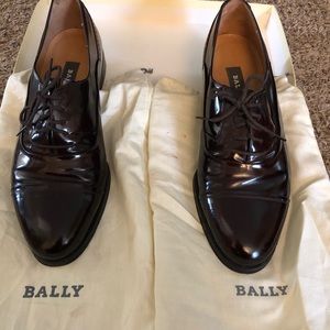 Men’s Bally dress shoe size 7 1/2 D Dark Burgundy